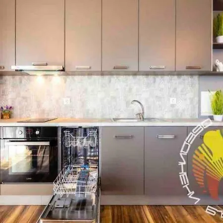 شقة Beautiful Panorama View 2 Bedroom Apartment Burgas *
